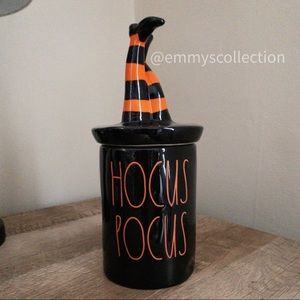 Rae Dunn Hocus Pocus Candle. New.